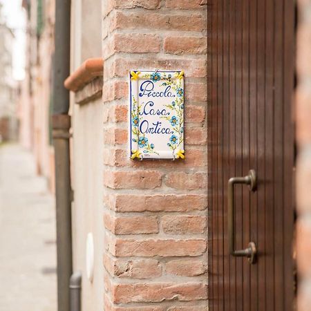 Apartamento Piccola Casa Antica Ferrara Exterior foto